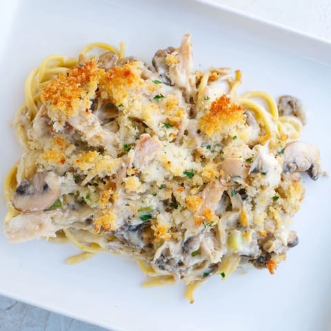 Turkey Tetrazzini with White Wine